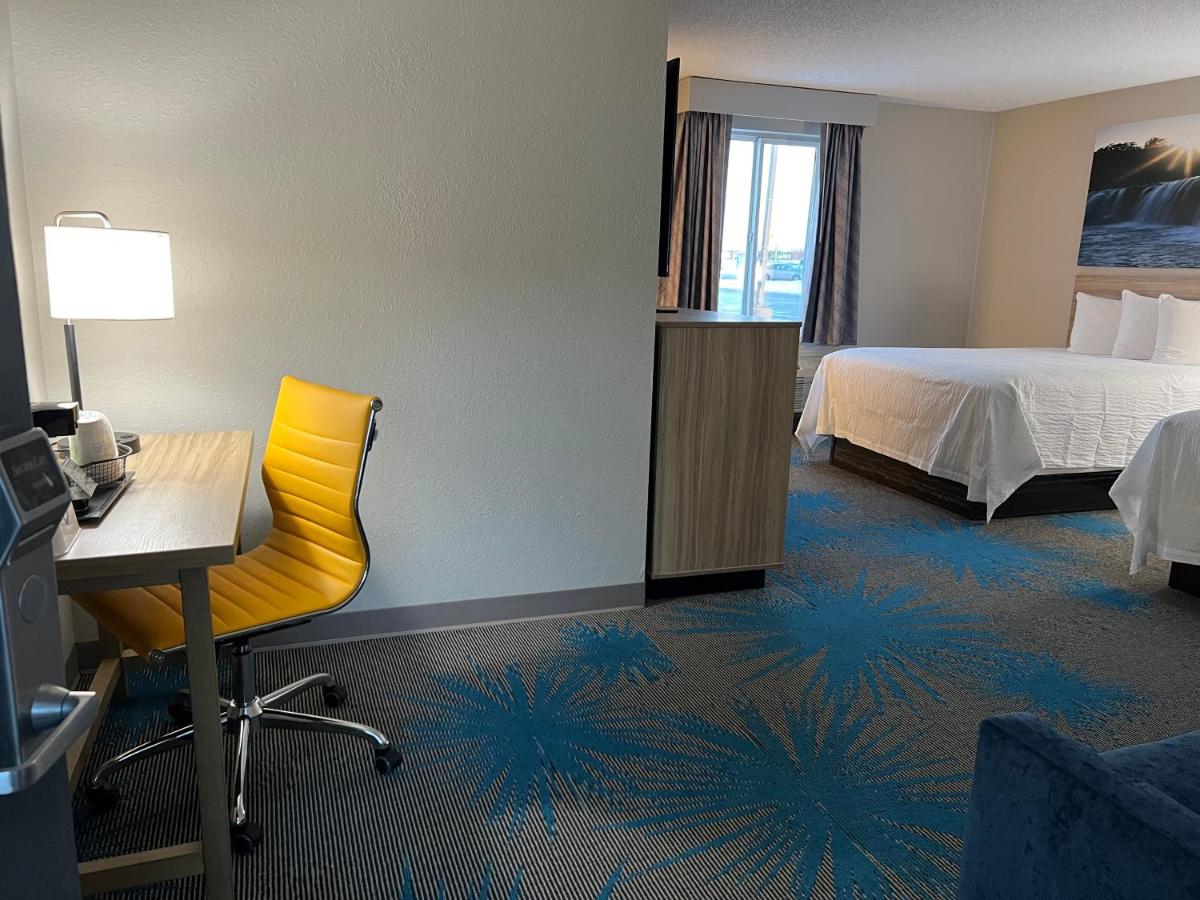 2 Queen Beds, Deluxe Room with Sofa Bed, Non-Smoking at Days Inn by Wyndham Jamestown