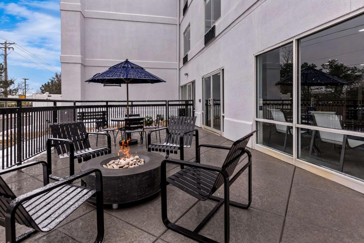 | Fairfield Inn St. Louis Fenton