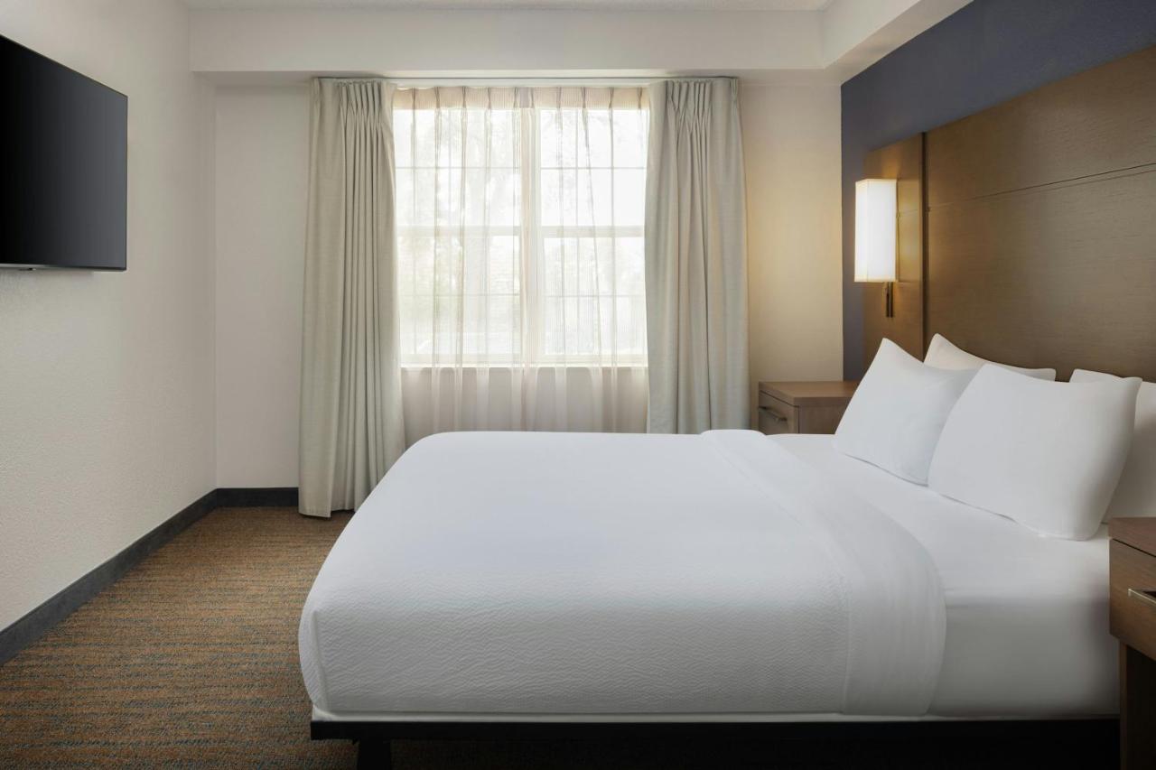 | Residence Inn by Marriott Orlando East/UCF Area
