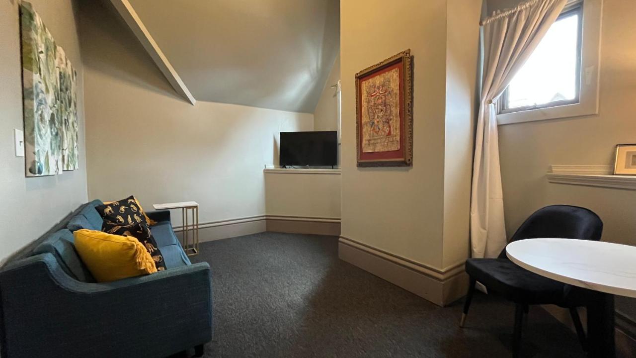 | Stone Gables Inn
