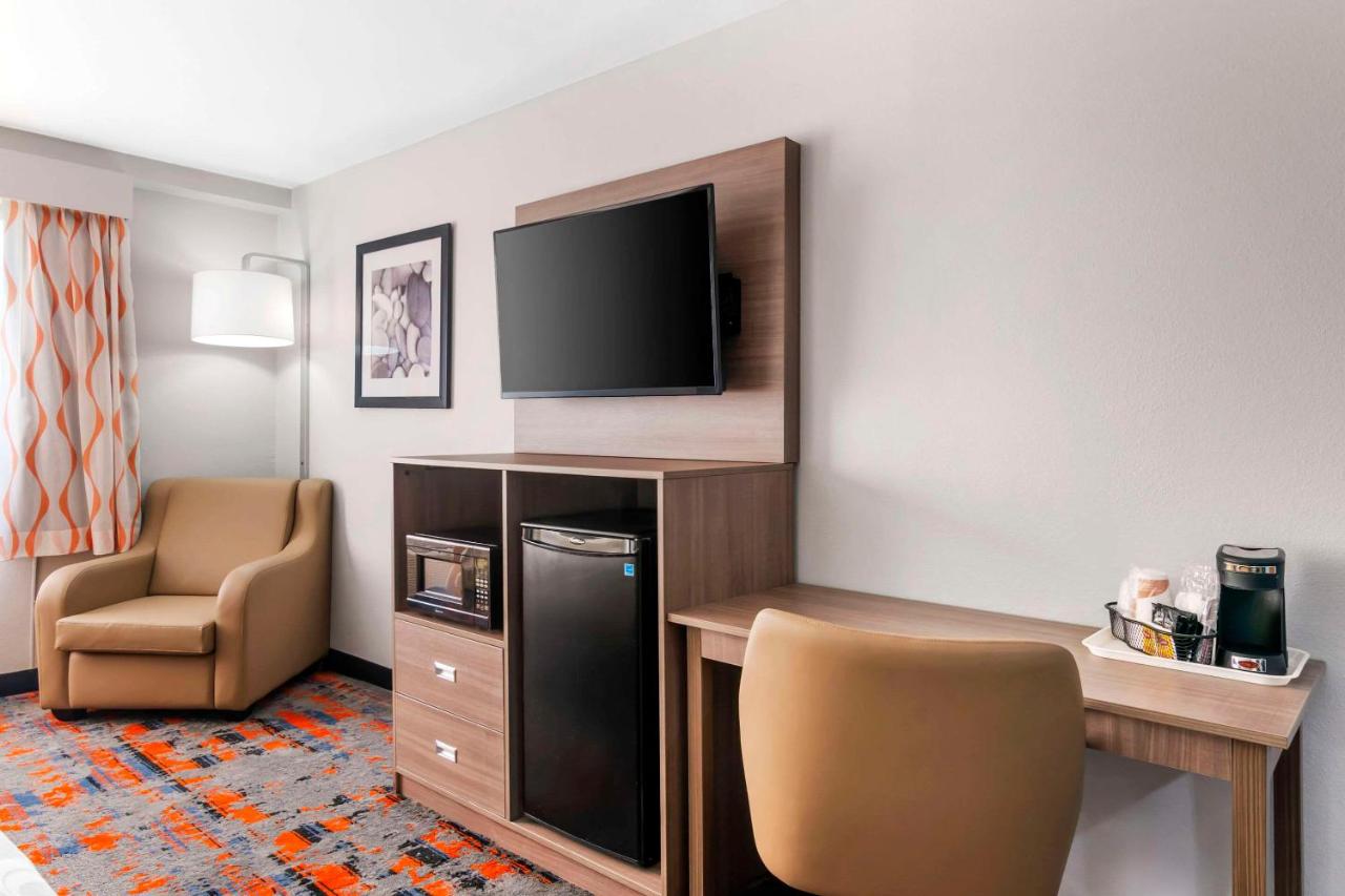 | Quality Inn Foristell