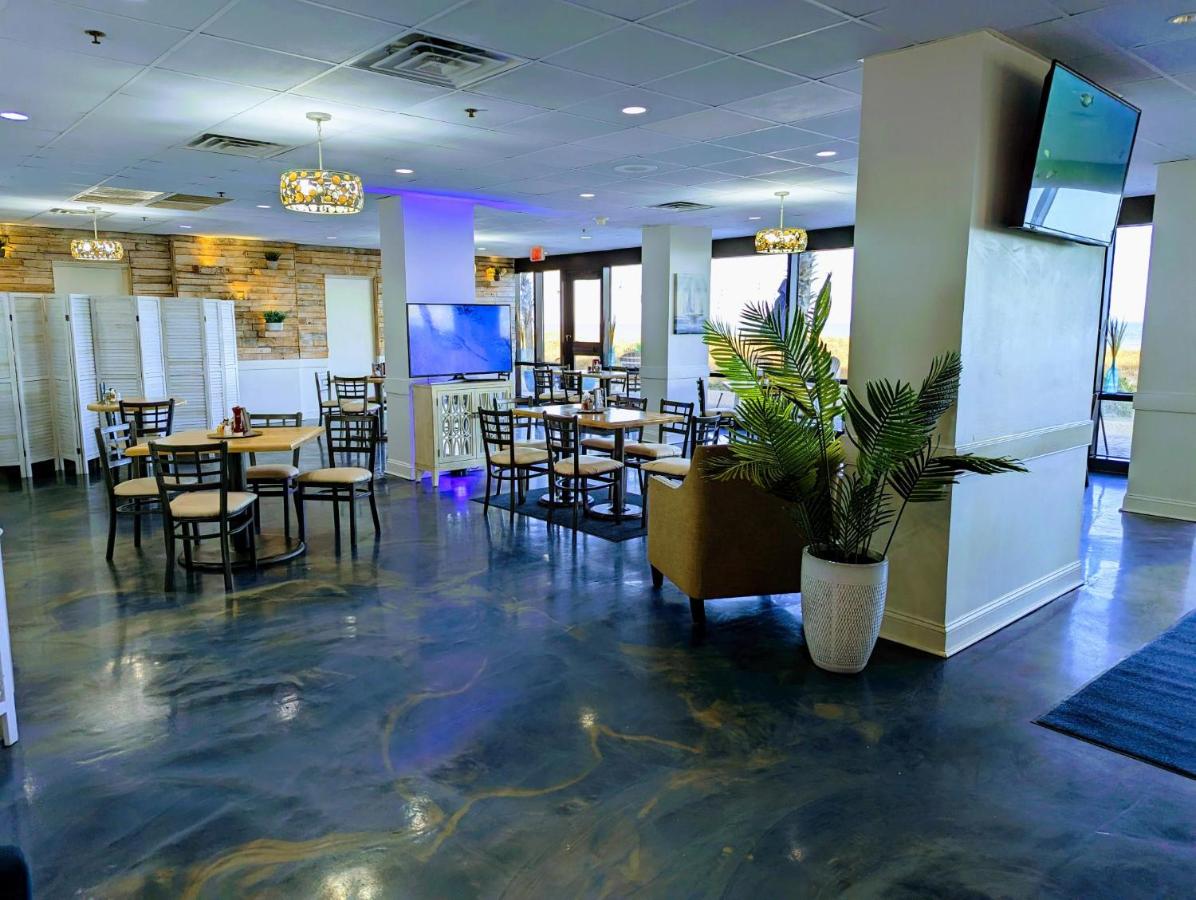 | Shell Island Resort - All Oceanfront Suites