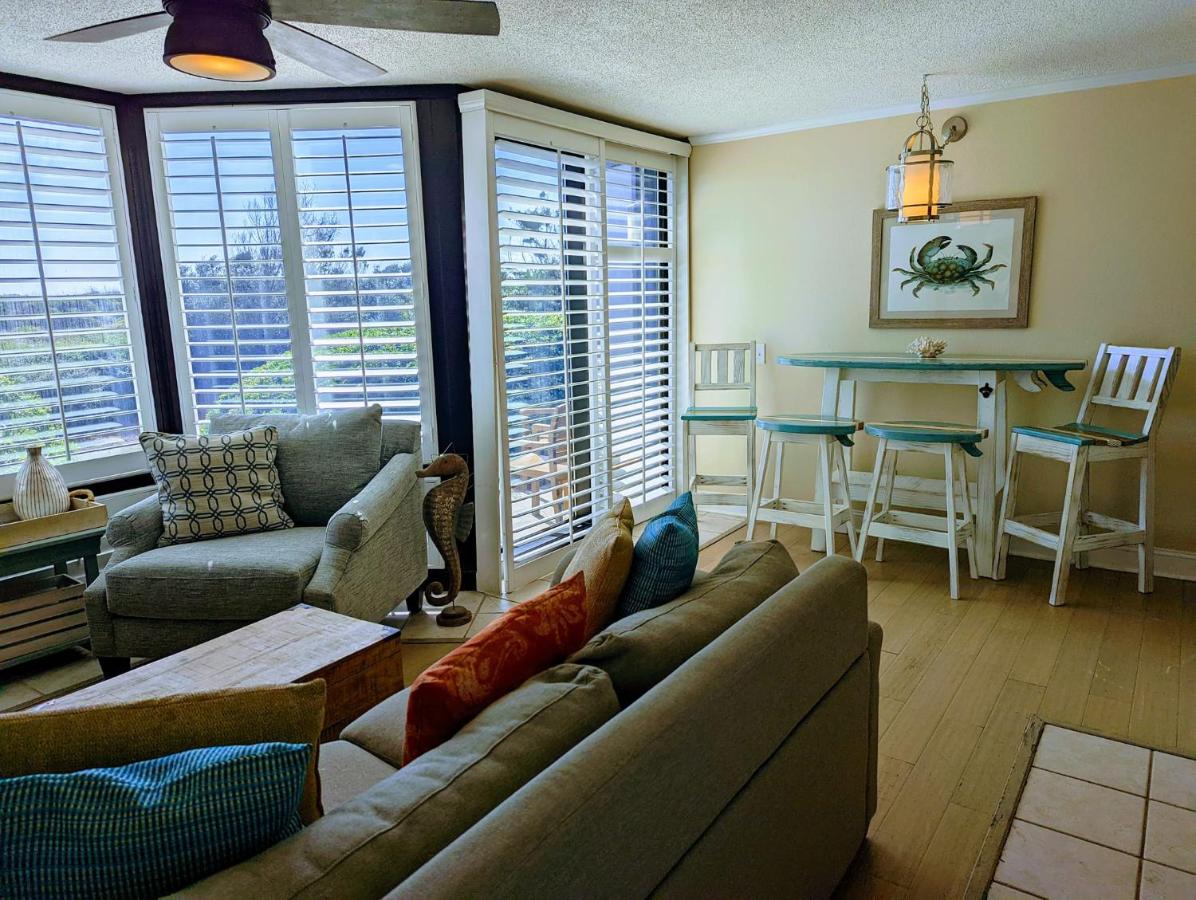 | Shell Island Resort - All Oceanfront Suites