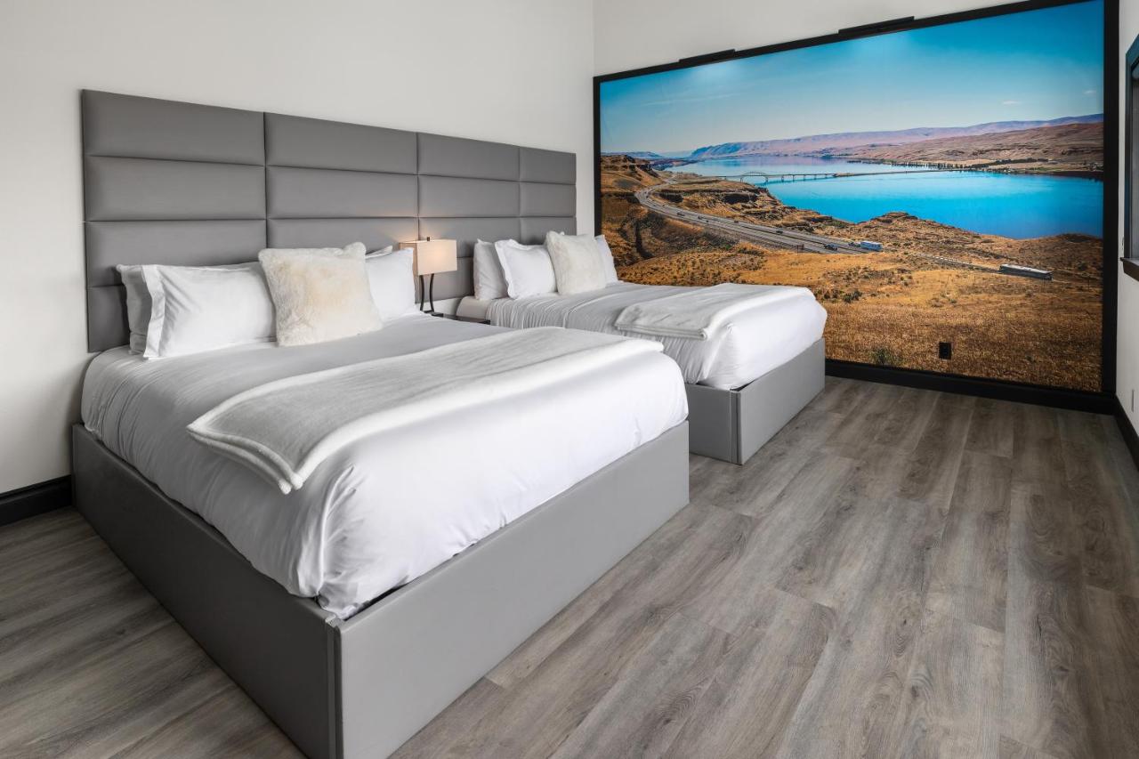 Deluxe Double Room at Icon Inn