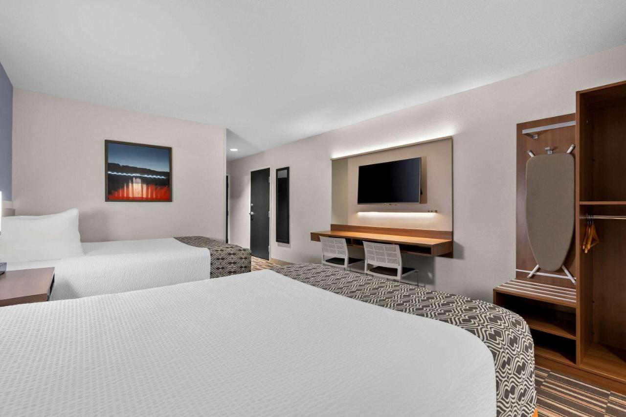 Queen Room with Two Queen Beds and Roll-In Shower - Mobility/Hearing Accessible - Non-Smoking at Microtel Inn & Suites by Wyndham Sweetwater