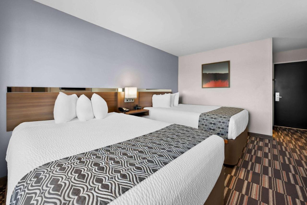 Queen Room with Two Queen Beds - Non-Smoking at Microtel Inn & Suites by Wyndham Sweetwater