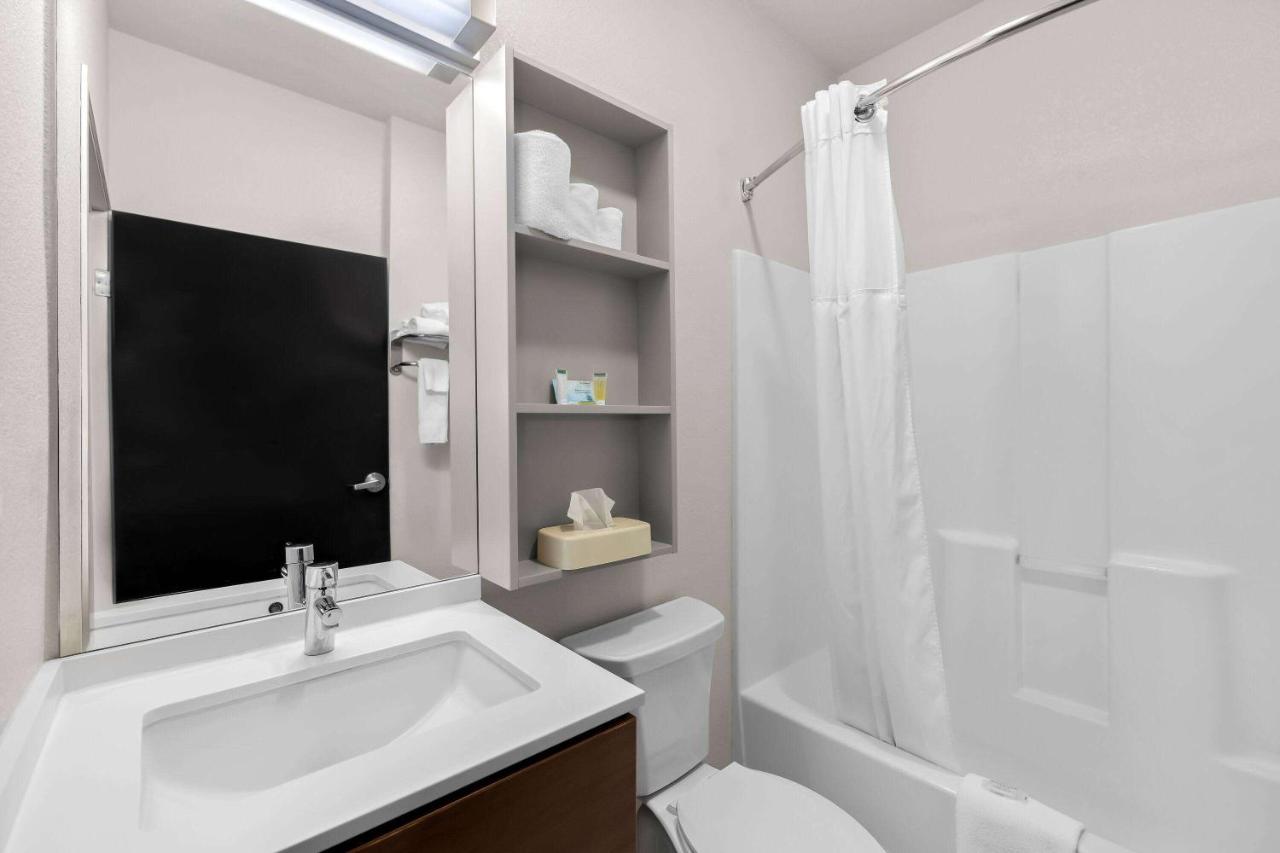 King Studio Suite - Non-Smoking at Microtel Inn & Suites by Wyndham Sweetwater