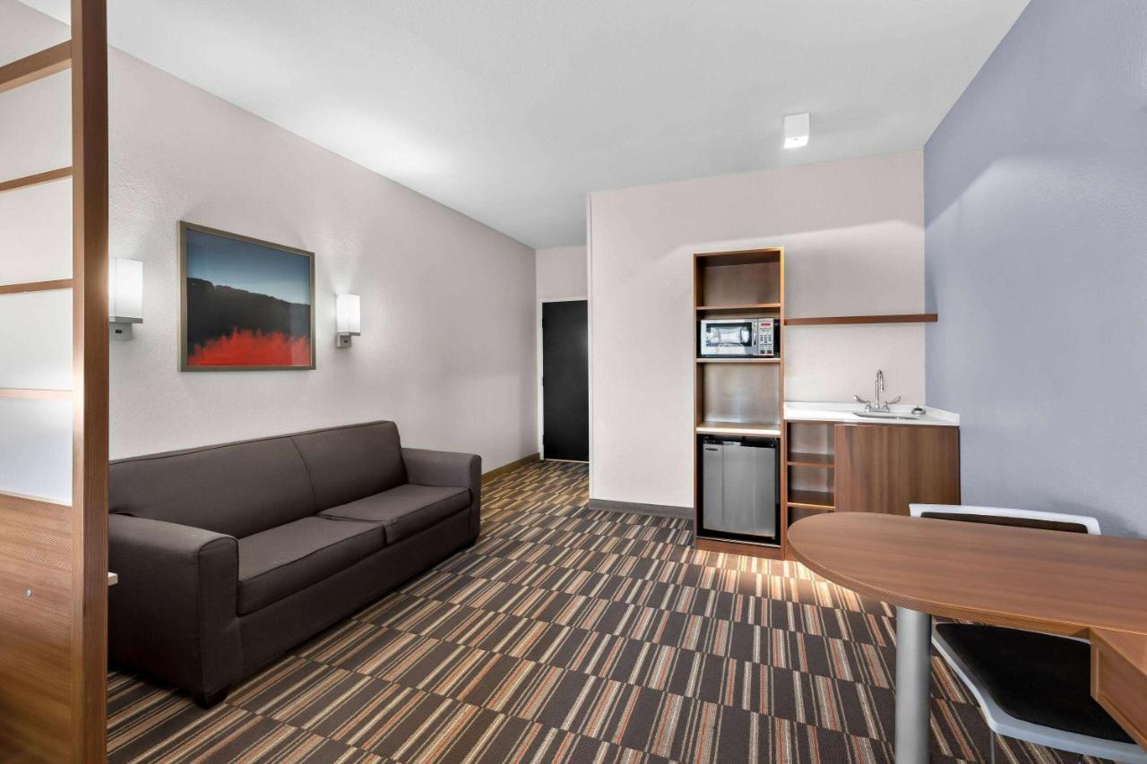 King Studio Suite - Non-Smoking at Microtel Inn & Suites by Wyndham Sweetwater