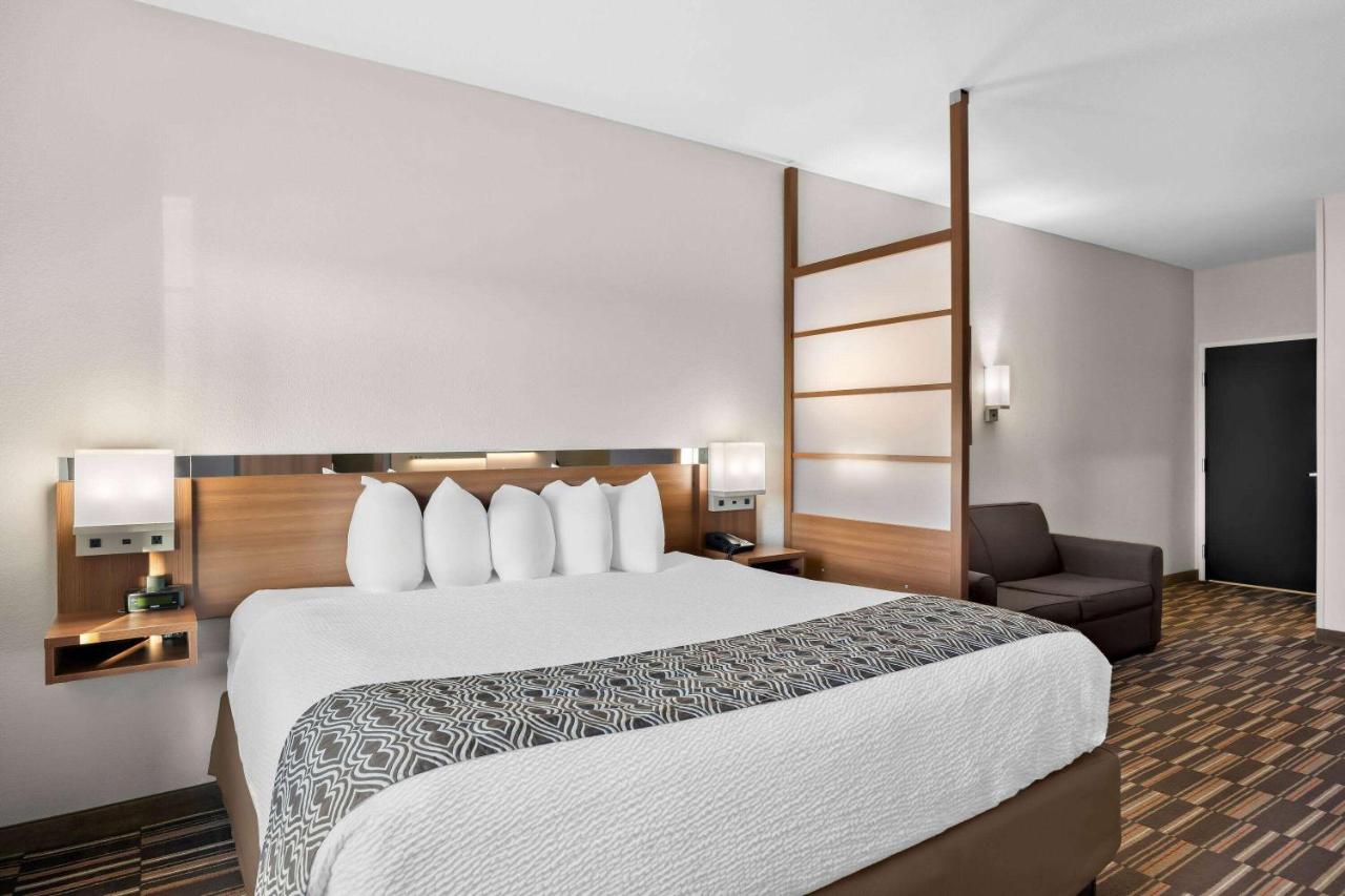 King Studio Suite - Non-Smoking at Microtel Inn & Suites by Wyndham Sweetwater