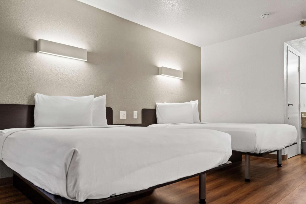 | Motel 6-San Luis Obispo, CA - South