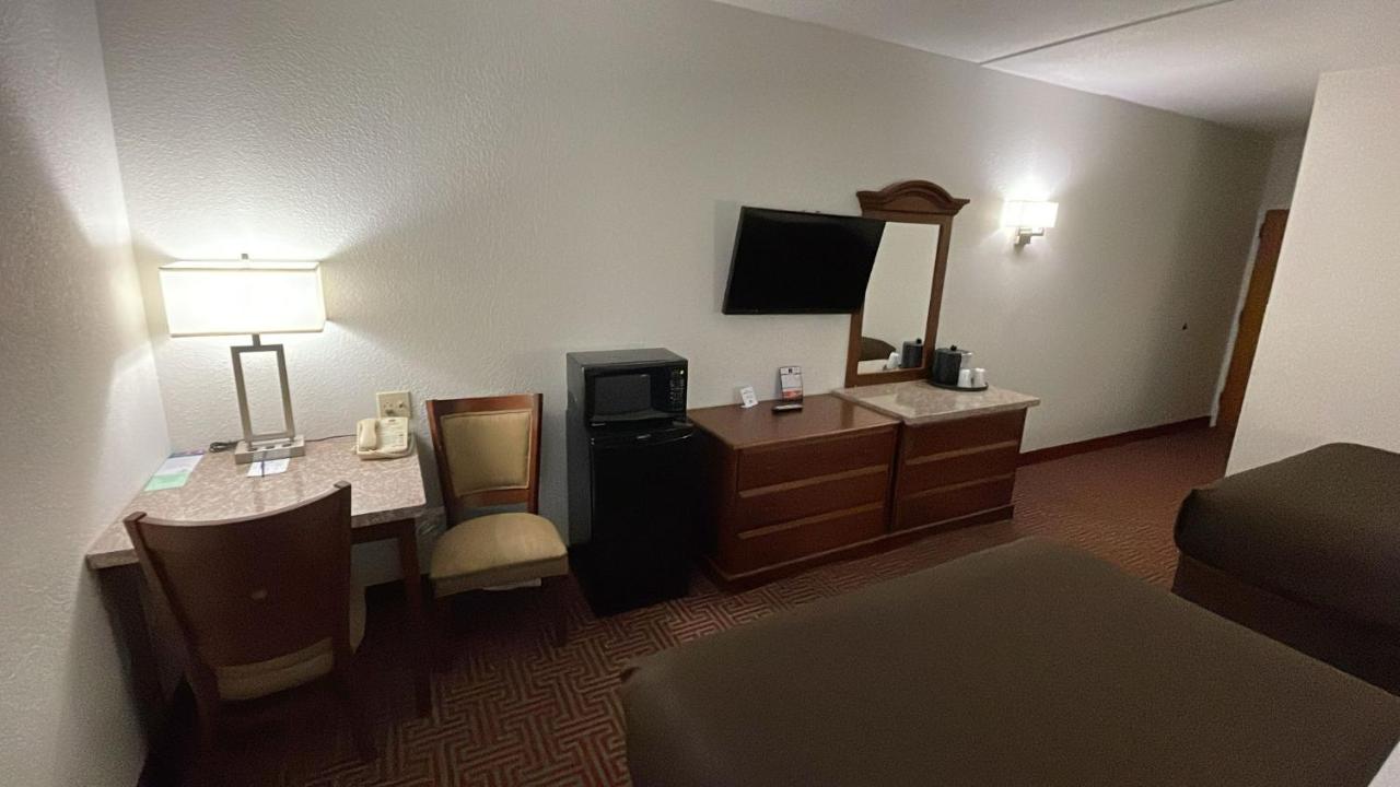 Queen Room with Two Queen Beds at Clarion Inn I-94 near Expo Center