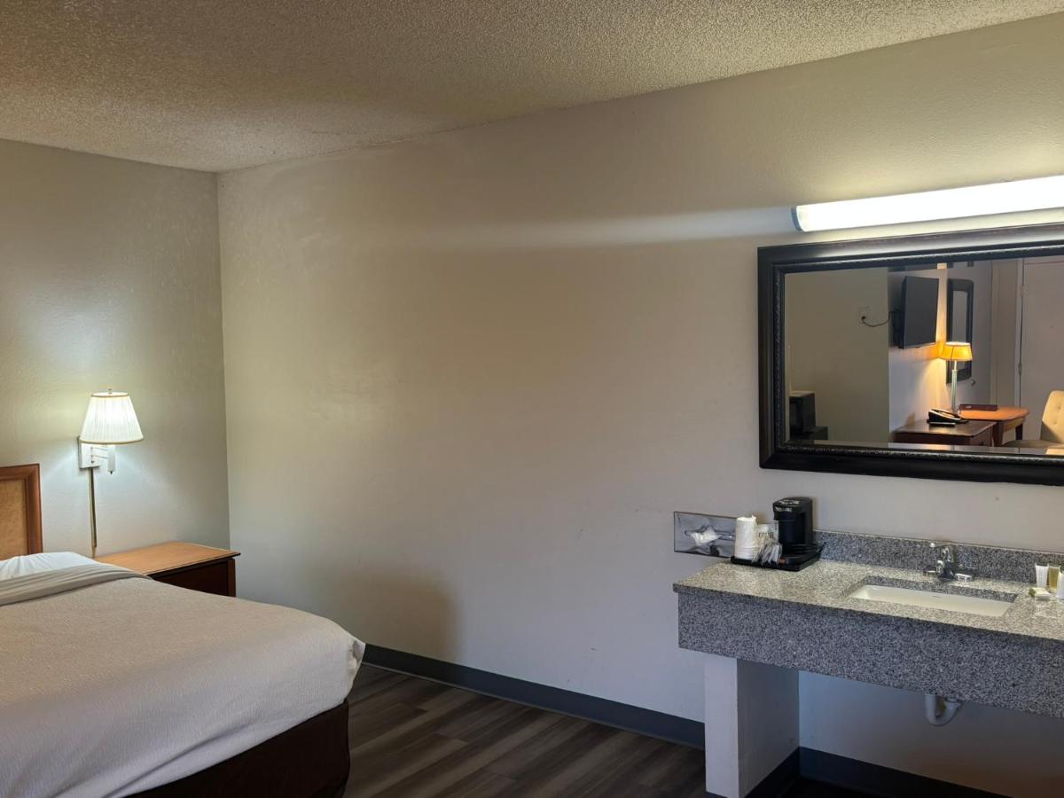 | Skyway Inn - Seatac