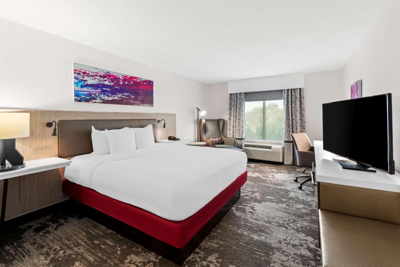 King Room - Disability Access at Hilton Garden Inn Atlanta Airport North