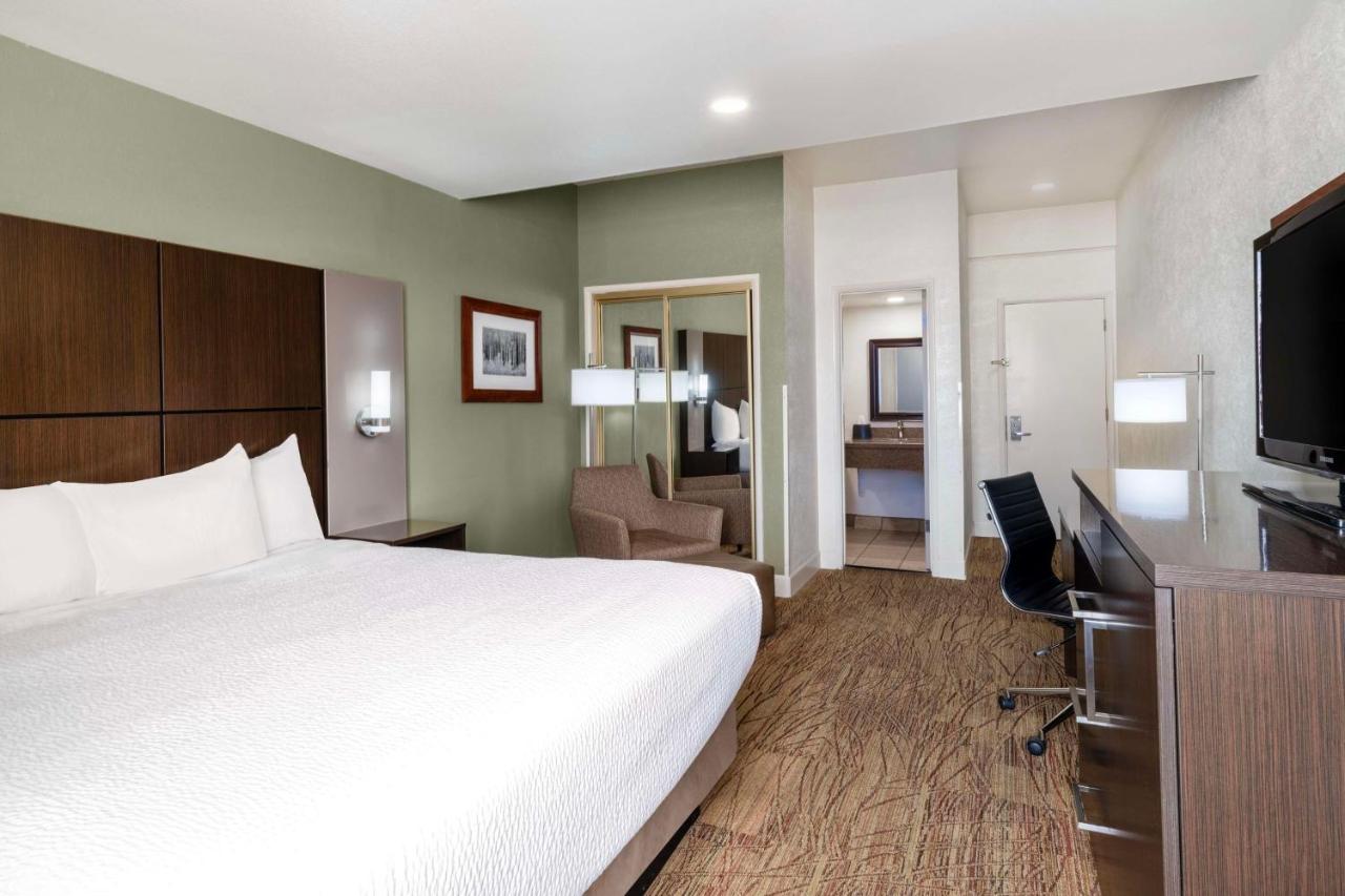 King Room - Non-Smoking at Best Western Pony Soldier Inn & Suites