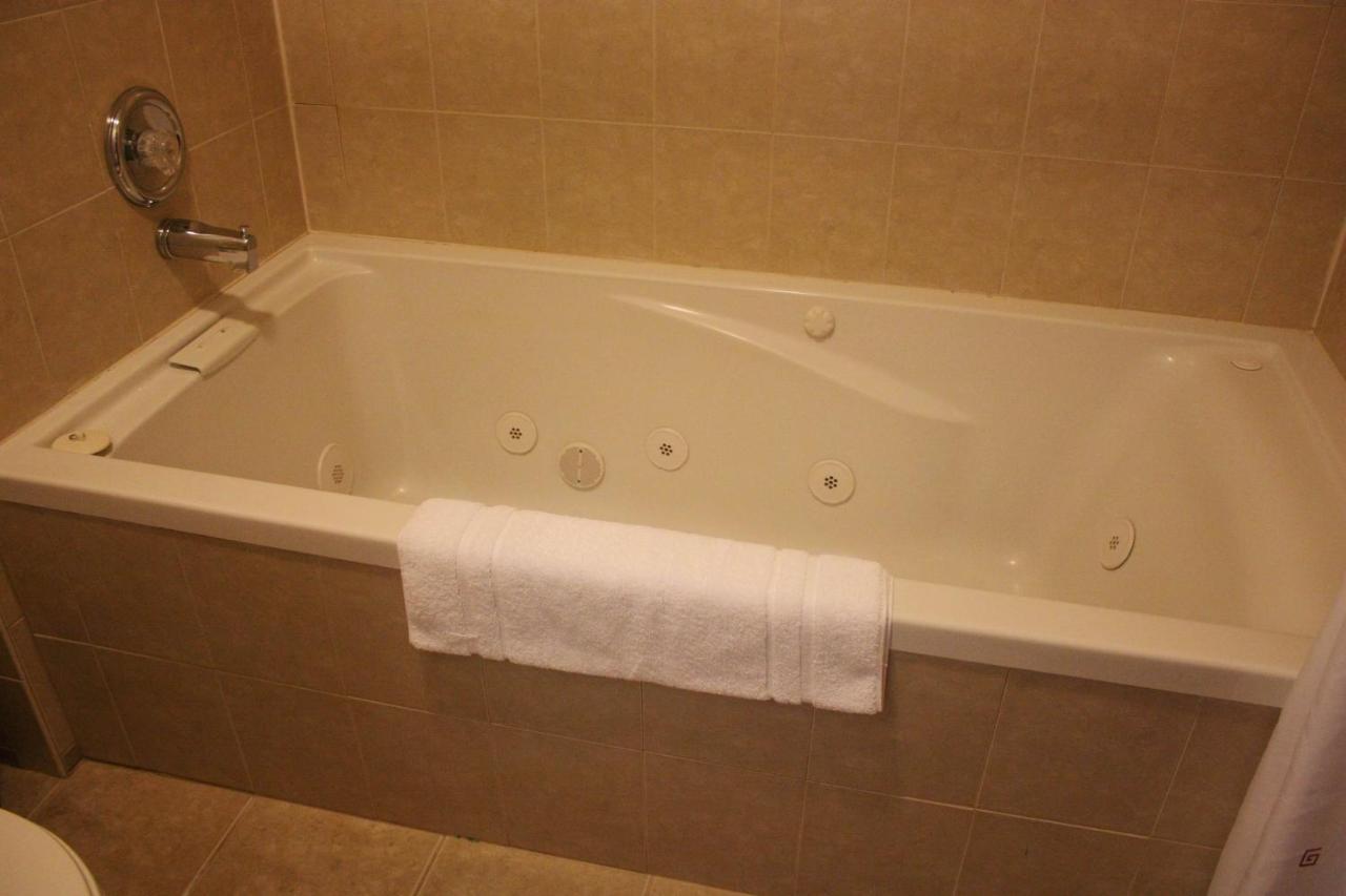  | Relax Inn Chehalis