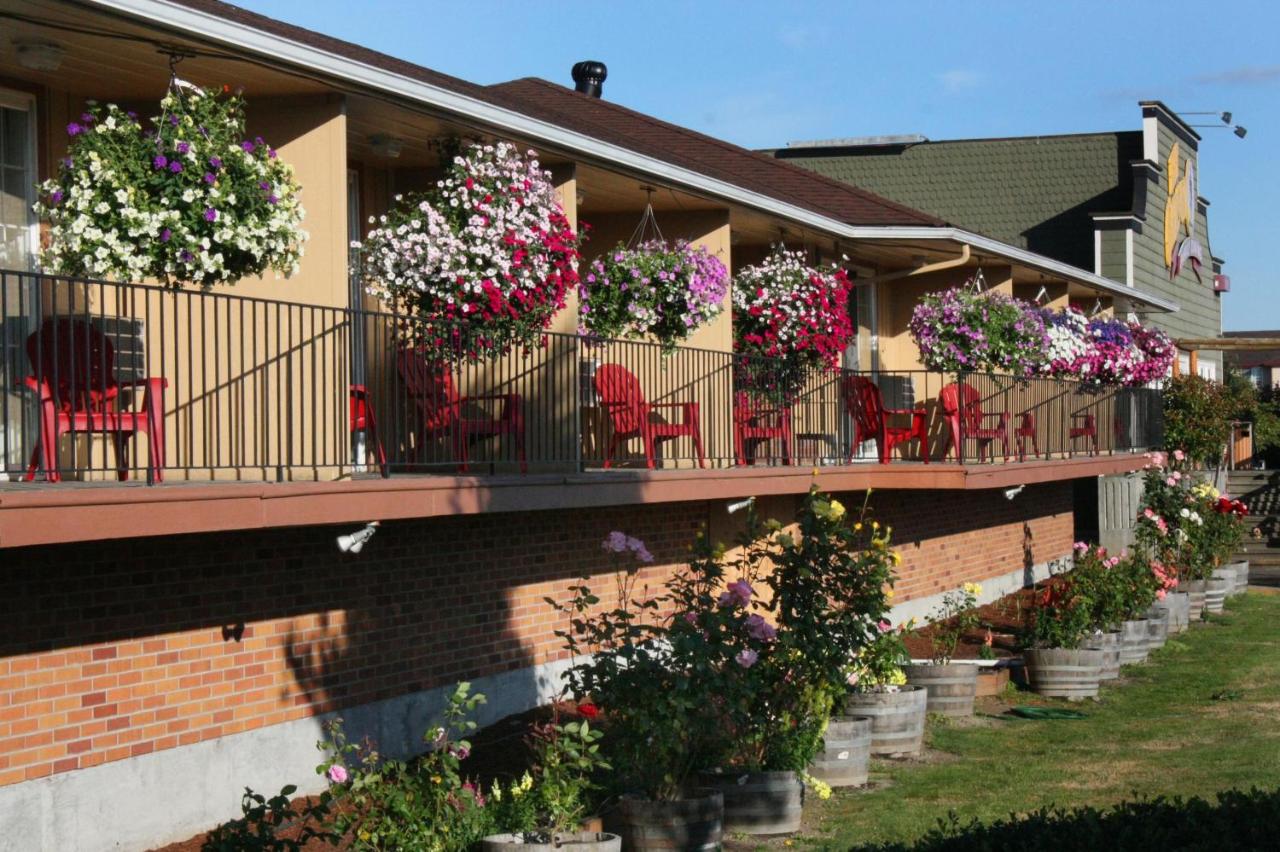  | Relax Inn Chehalis