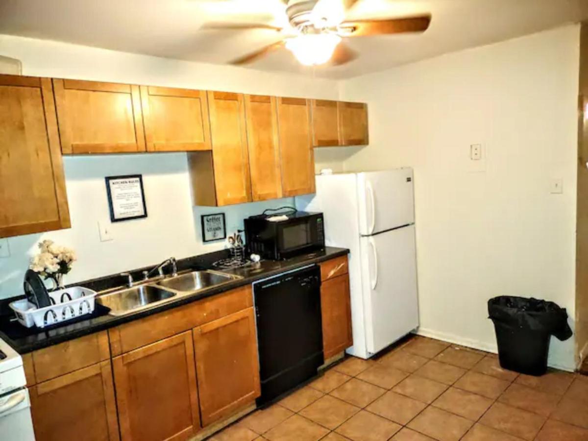 | Room in Guest room - Cozy Bedroom close to downtown