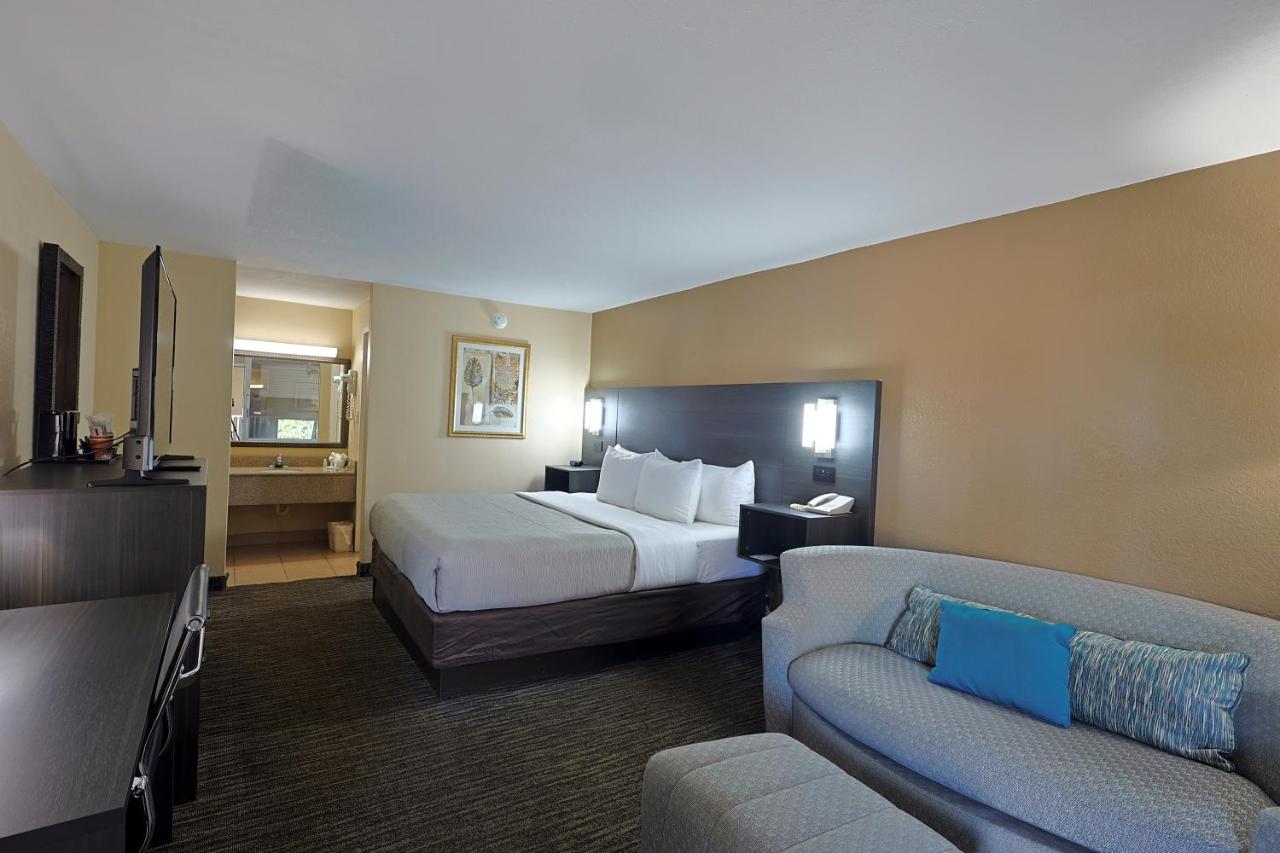 King Room - Non-Smoking at Quality Inn Kennedy Space Center