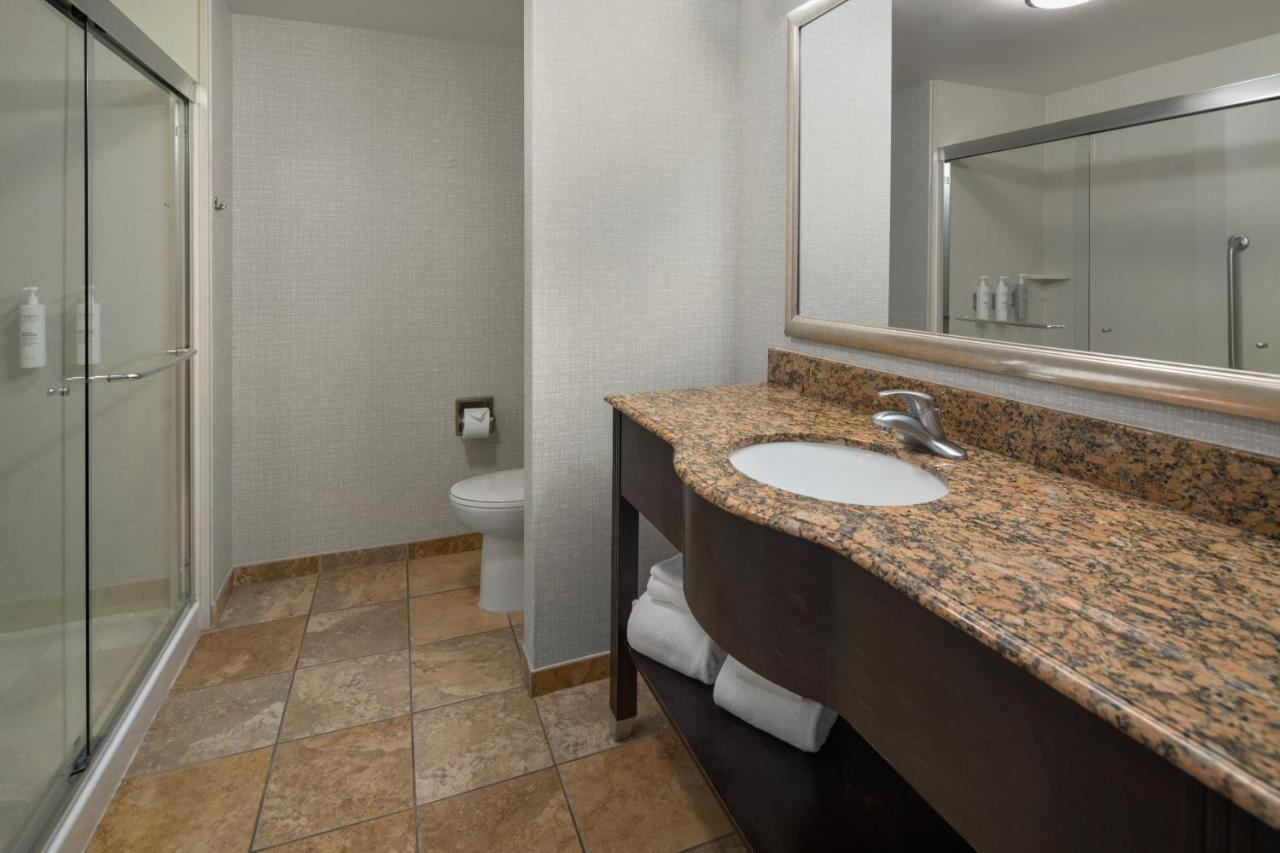 Queen Room with Two Queen Beds - Disability Access/Non-Smoking at Hampton Inn Rochester Irondequoit