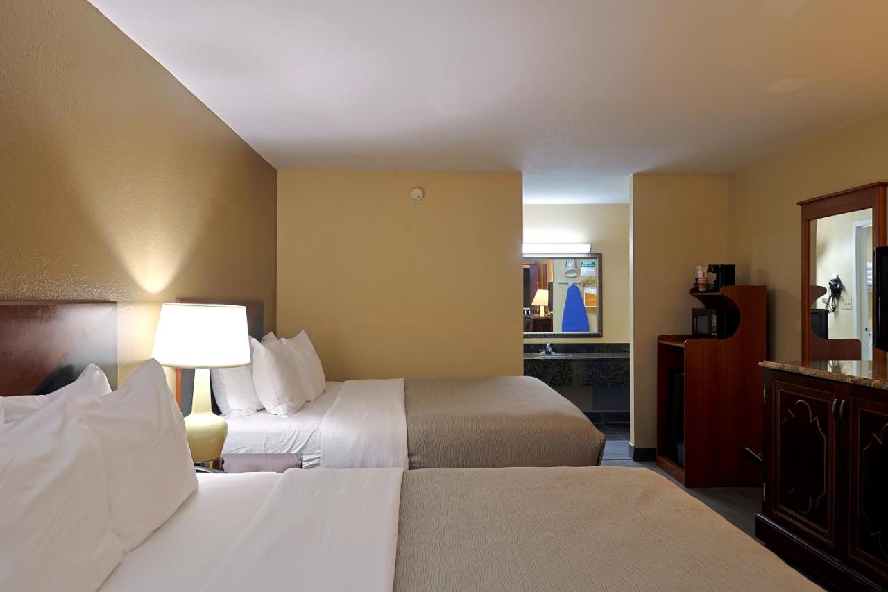 Queen Room with Two Queen Beds - Non-Smoking at Quality Inn Kennedy Space Center