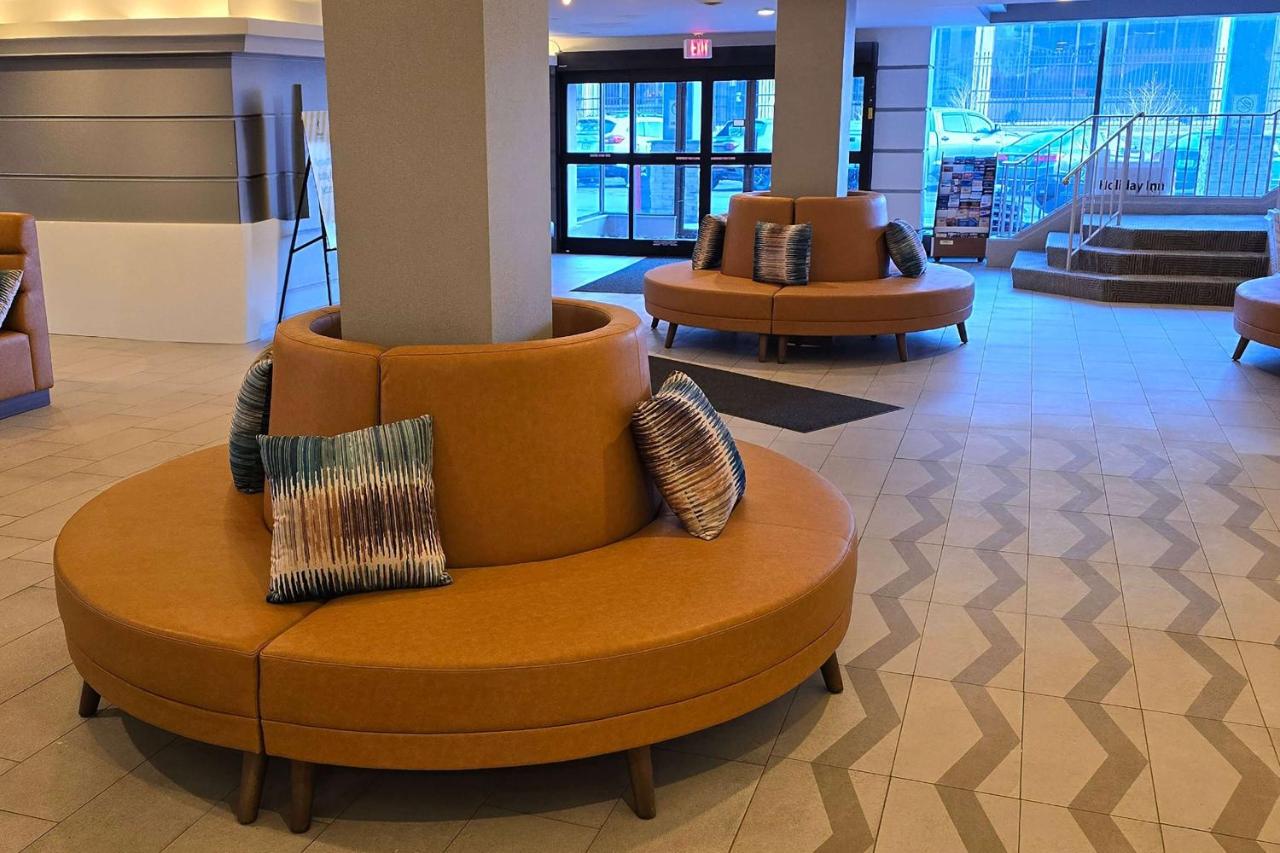  | Holiday Inn Downtown Rochester, an IHG Hotel