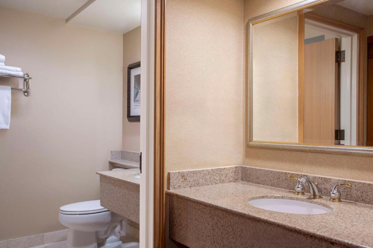 Queen Room with Two Queen Beds - Non-Smoking at Hilton Orange County/Costa Mesa