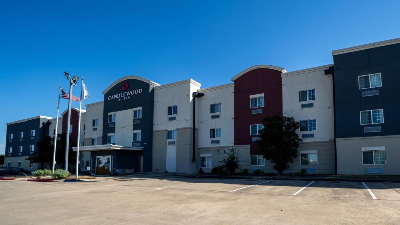 | Candlewood Suites Baytown, an IHG Hotel