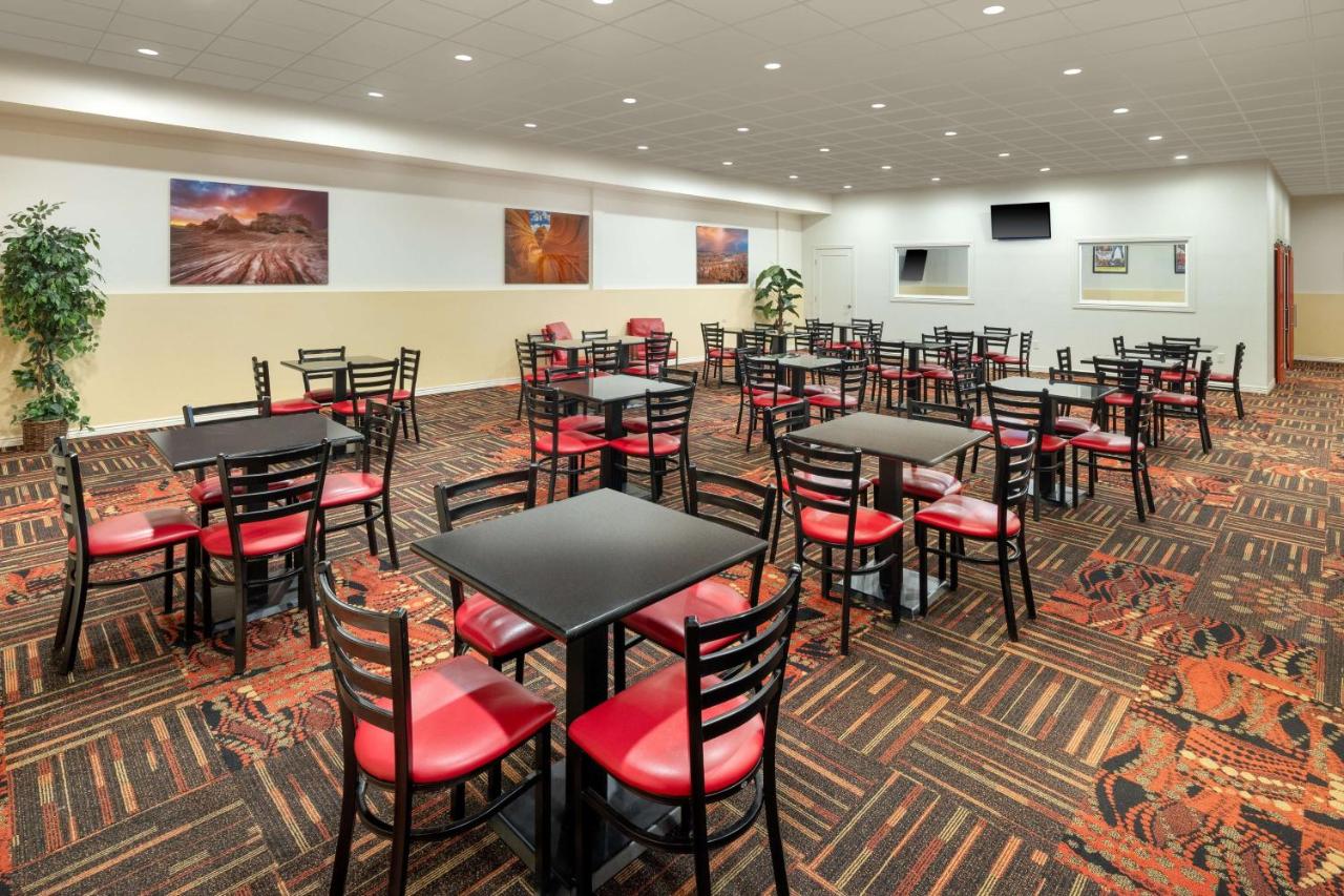  | Best Western Red Hills