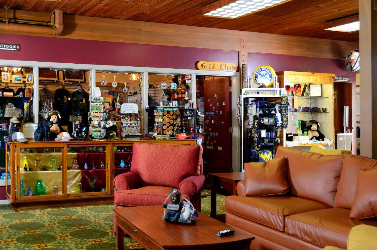 | Tygart Lake Lodge