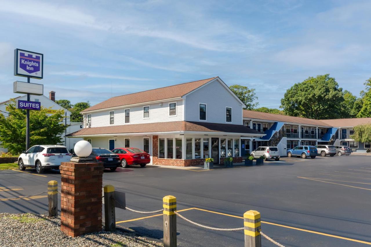 | Knights Inn North Attleboro