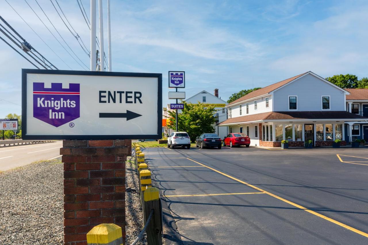 | Knights Inn North Attleboro