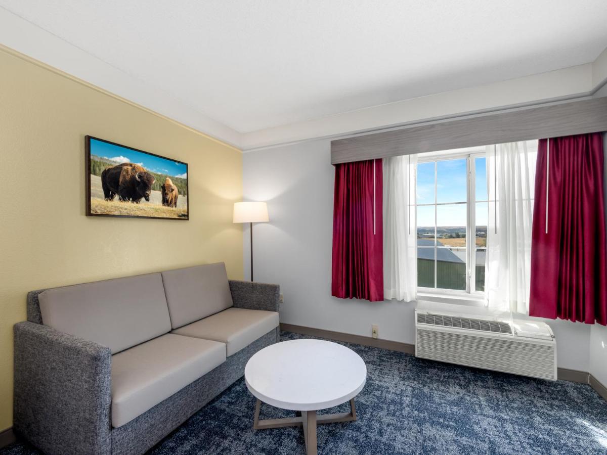 King Room with Single Sofa Bed - Non-Smoking at SureStay Plus Hotel by Best Western Billings
