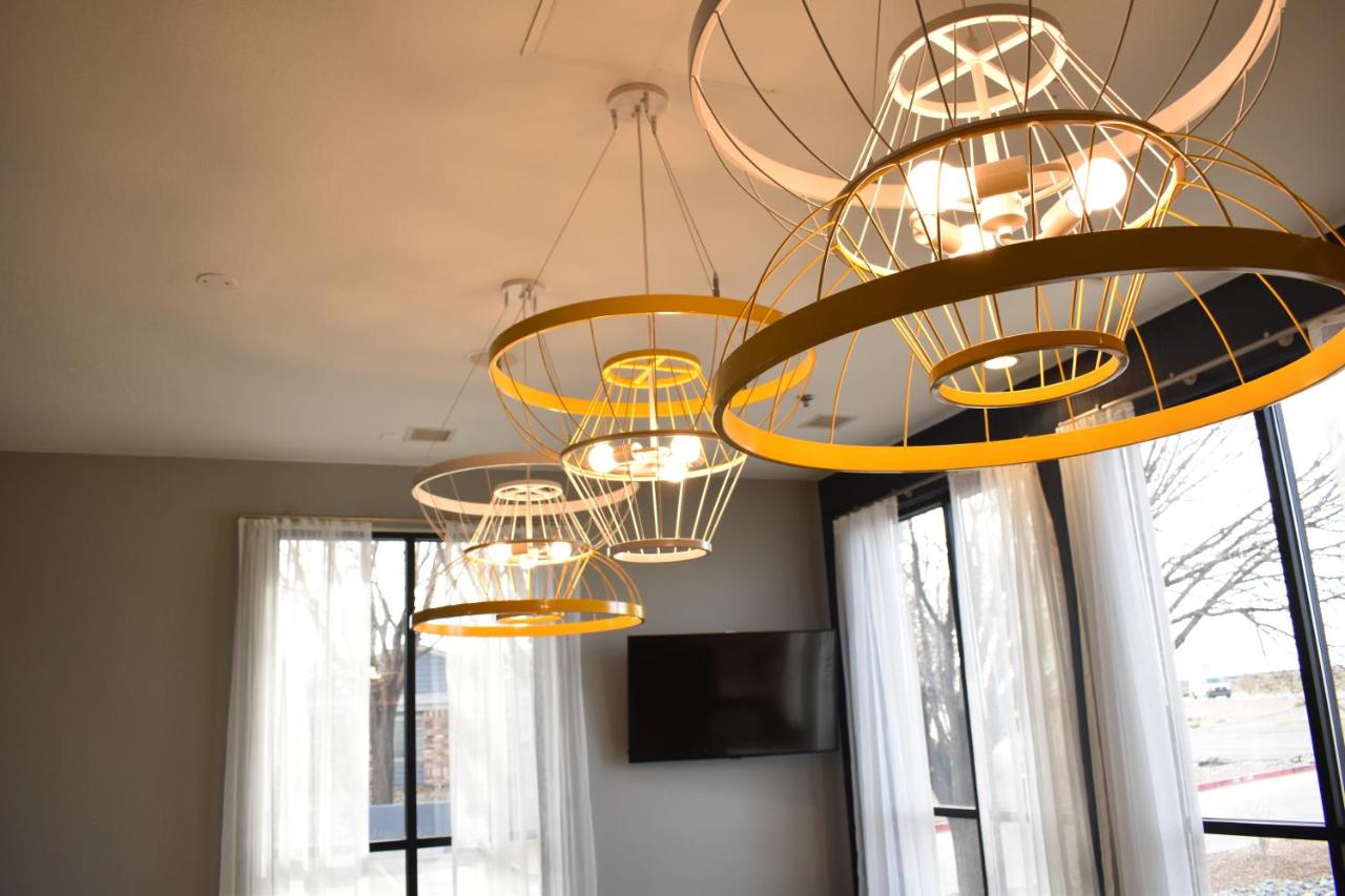 | Best Western Plus Executive Suites Albuquerque