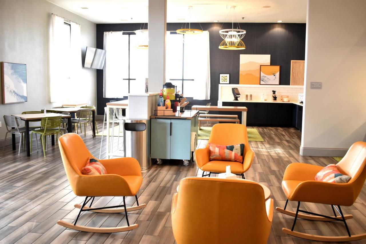 | Best Western Plus Executive Suites Albuquerque