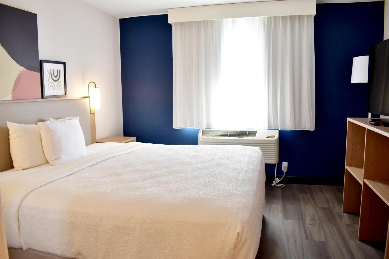 | Best Western Plus Executive Suites Albuquerque
