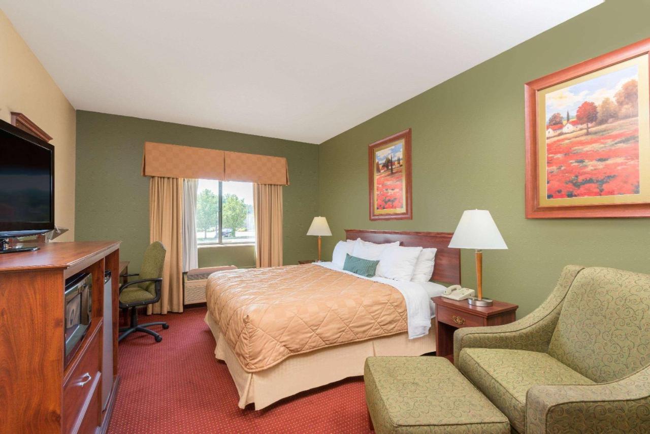 | Ramada Hotel Ashland-Catlettsburg