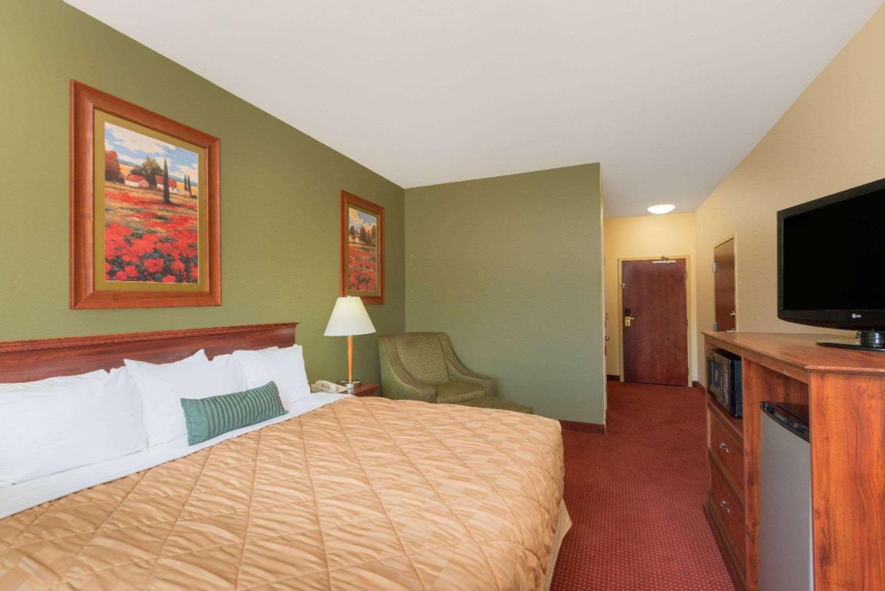 | Ramada Hotel Ashland-Catlettsburg