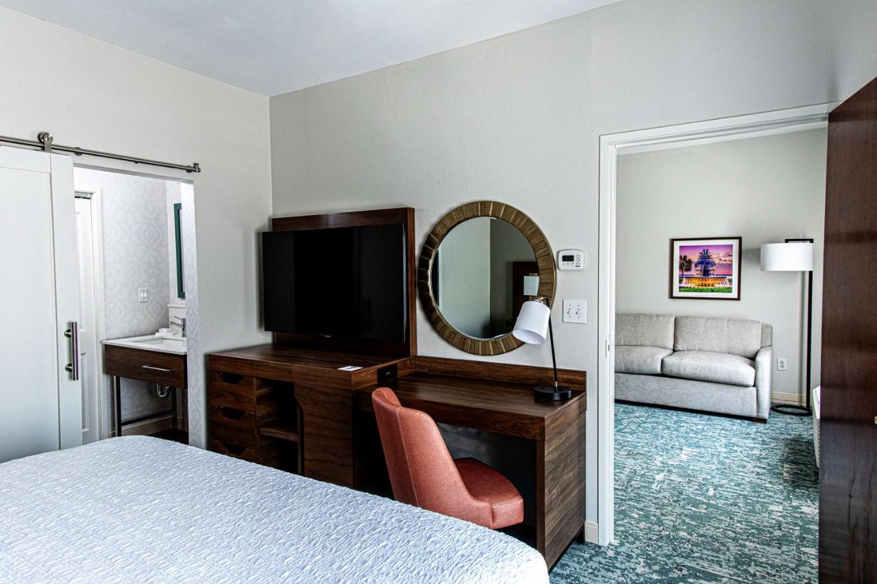 King Suite with Kitchen - Non-Smoking at Hampton Inn & Suites Charleston/West Ashley
