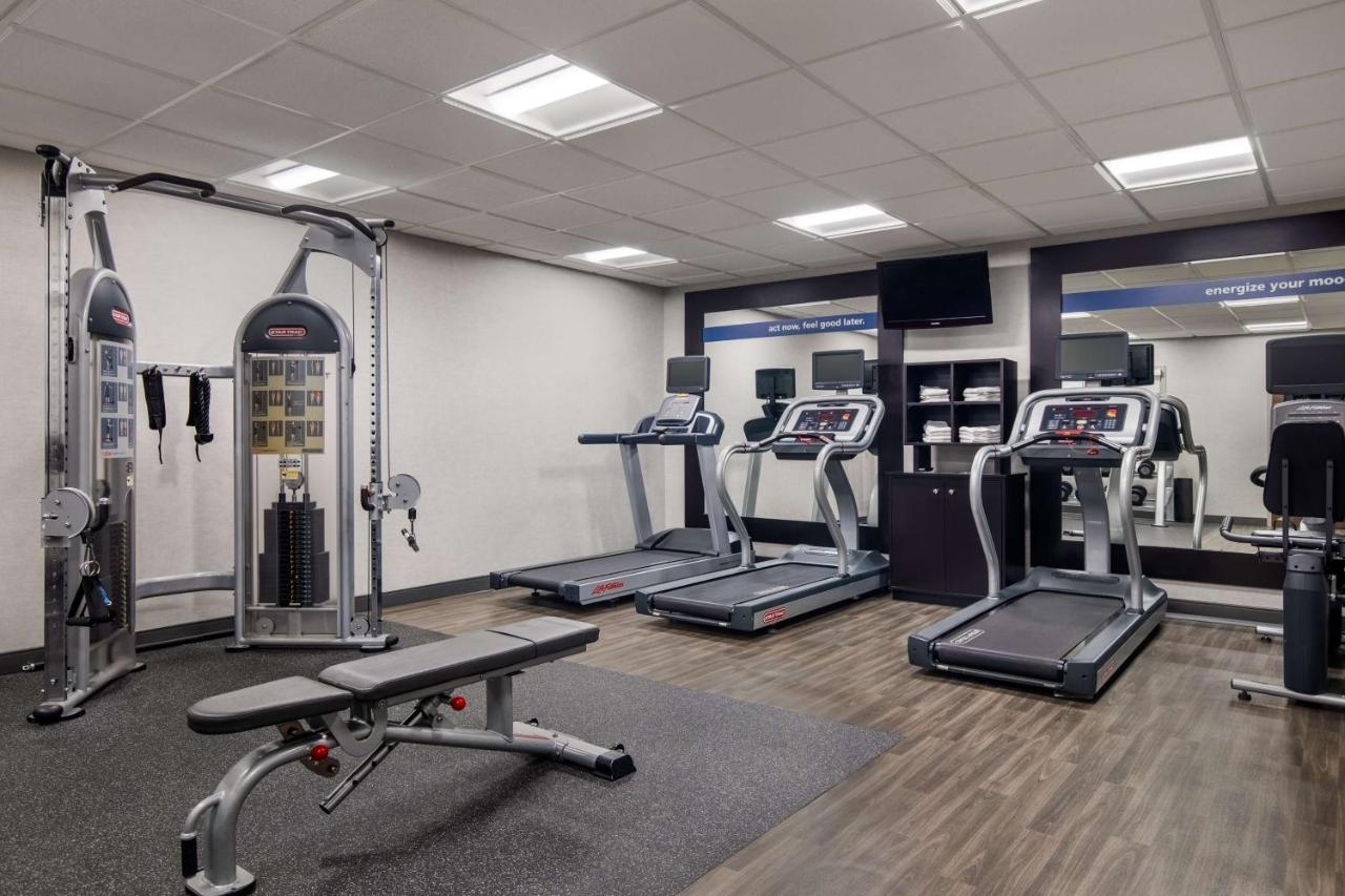 | Hampton Inn & Suites Dayton-Vandalia