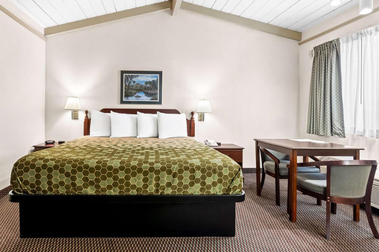 | SureStay Hotel by Best Western Castro Valley