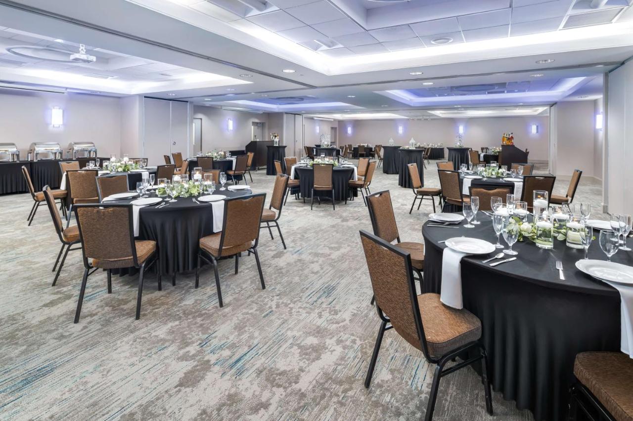| Hilton Garden Inn Rockaway