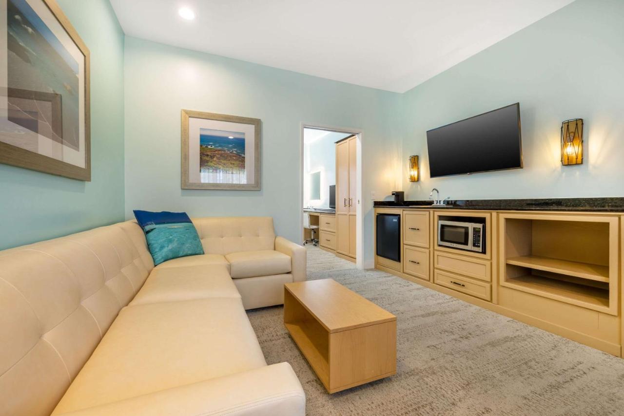 Standard King Suite - Non-Smoking at Quality Suites Downtown San Luis Obispo
