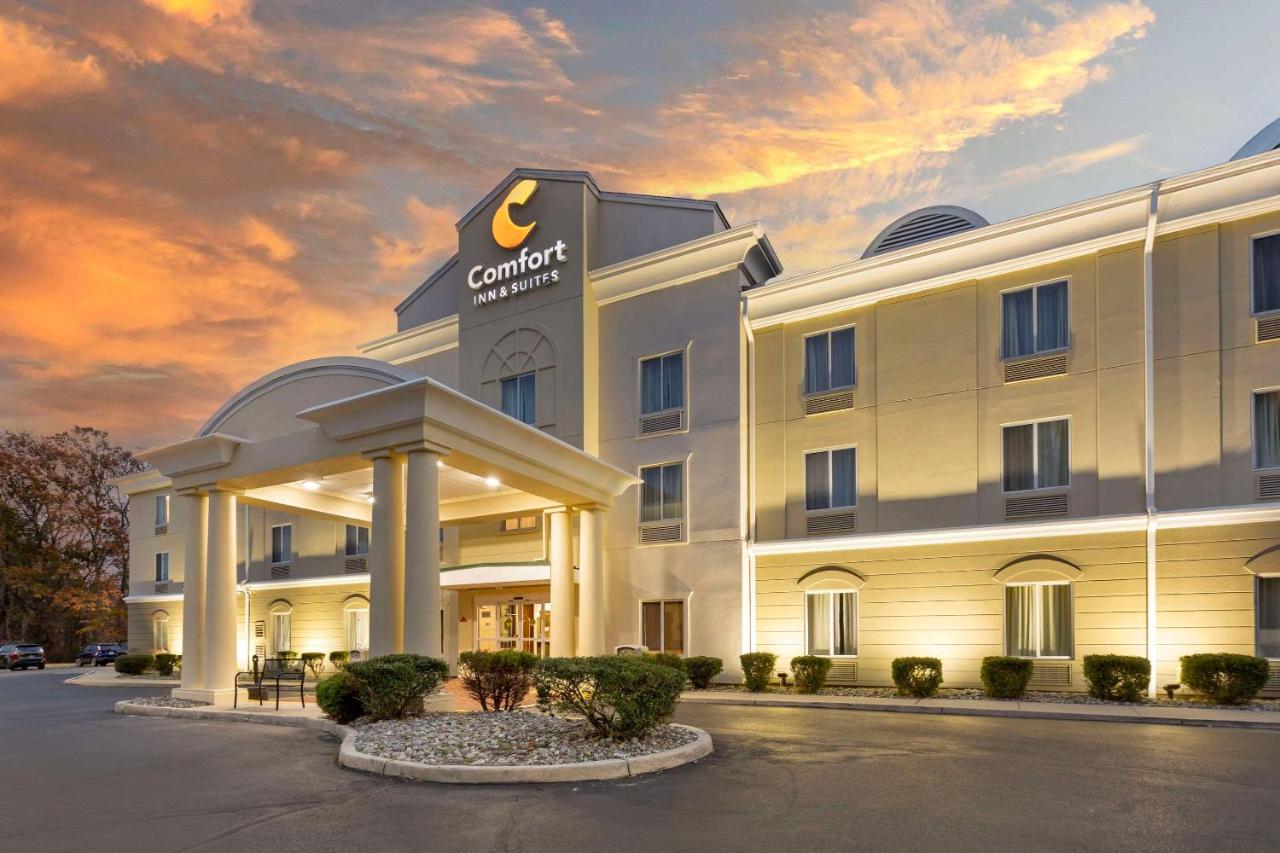 | Comfort Inn & Suites Carneys Point