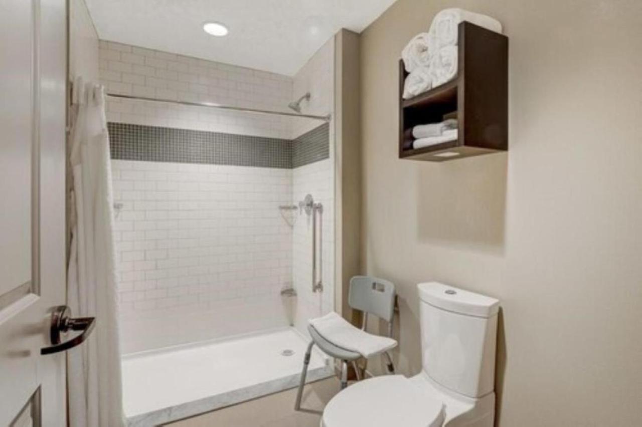  | Staybridge Suites Baltimore - Inner Harbor, an IHG Hotel