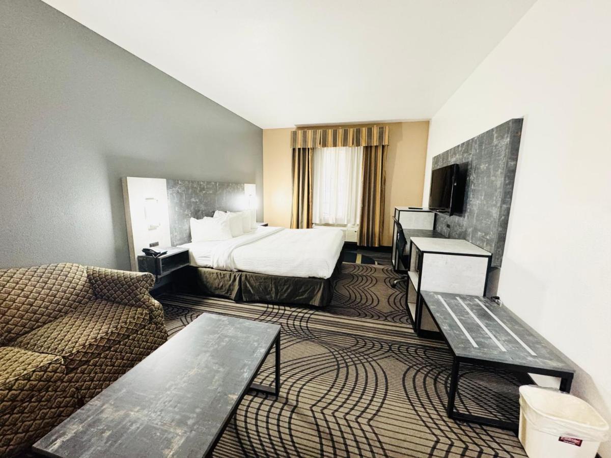 | FairBridge Inn & Suites Cleburne