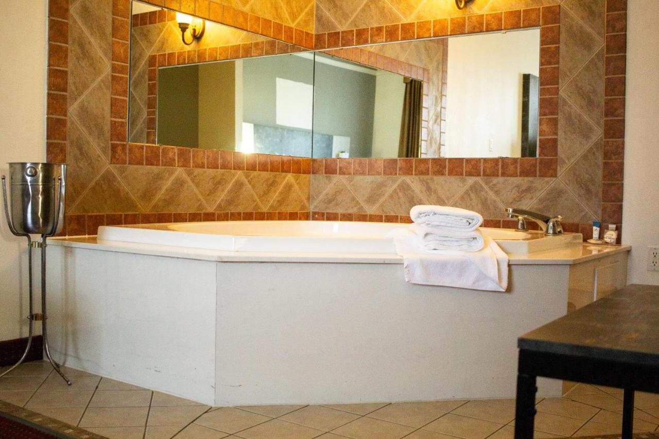 | FairBridge Inn & Suites Cleburne