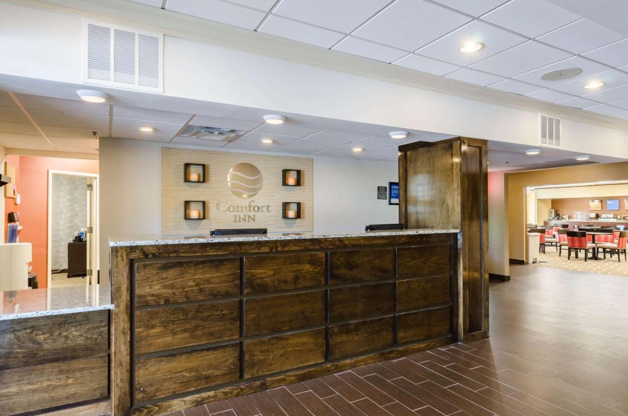 | Comfort Inn Randolph-Boston