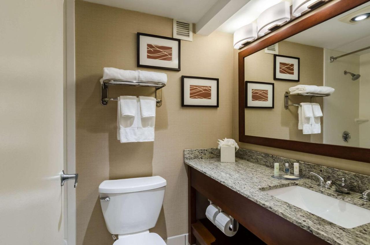  | Comfort Inn Randolph-Boston