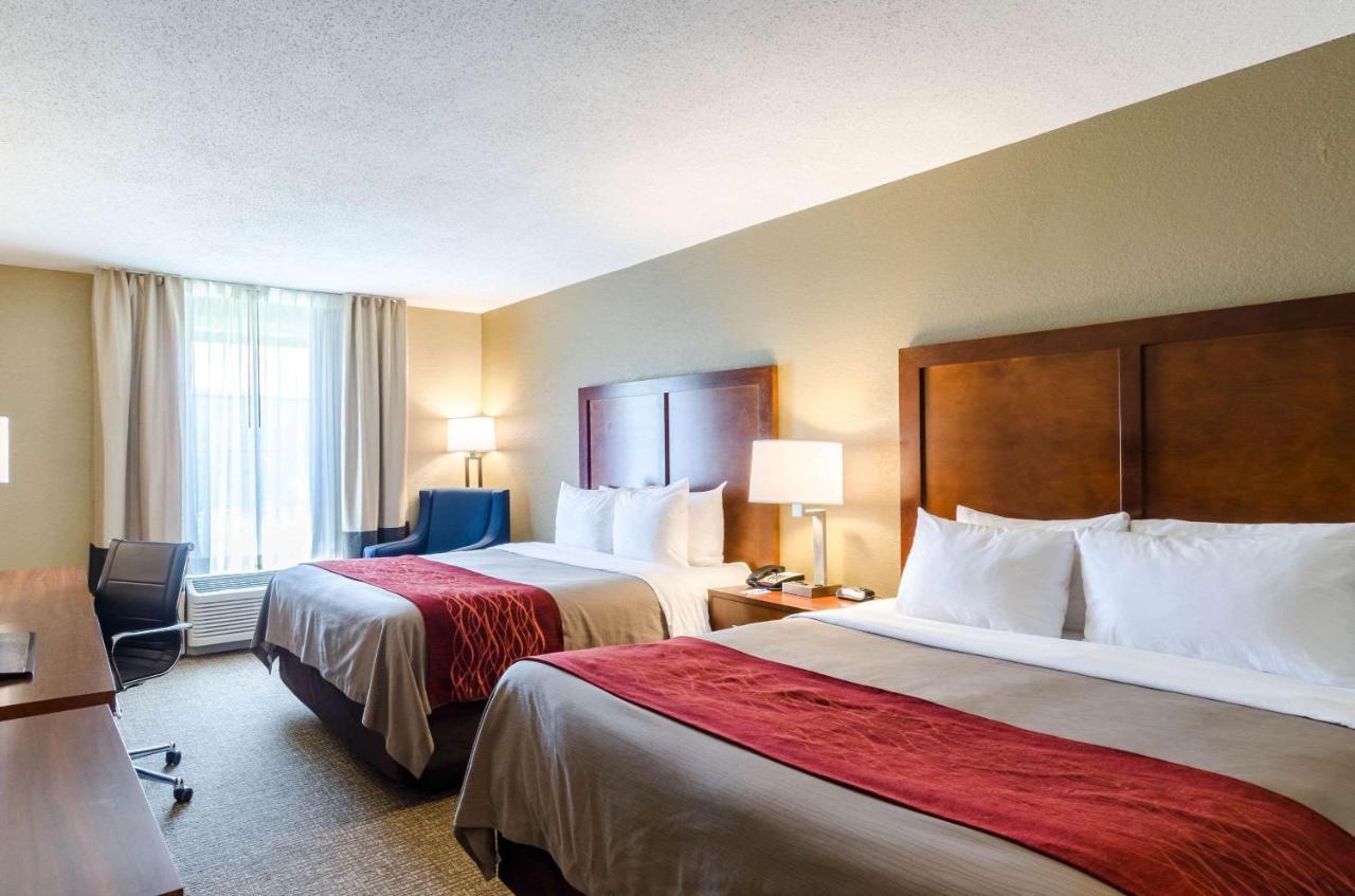 | Comfort Inn Randolph-Boston