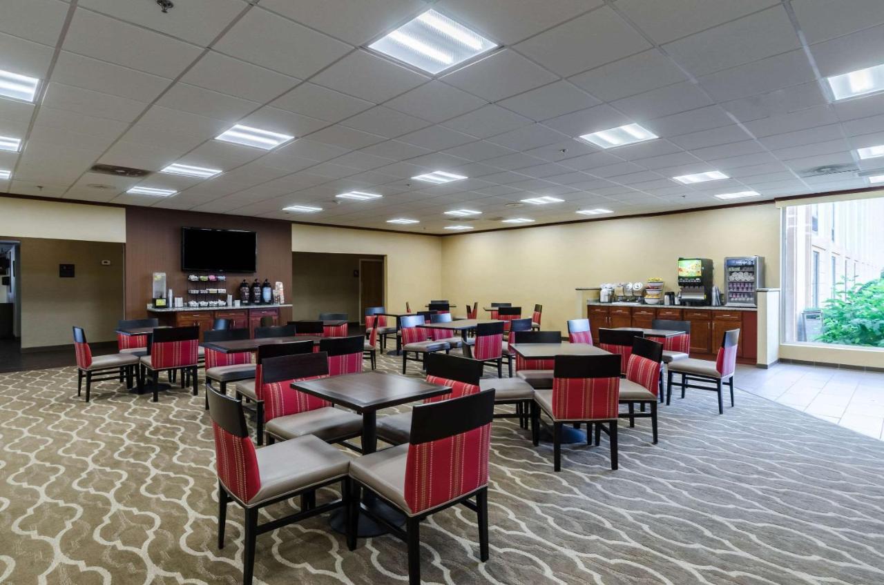 | Comfort Inn Randolph-Boston